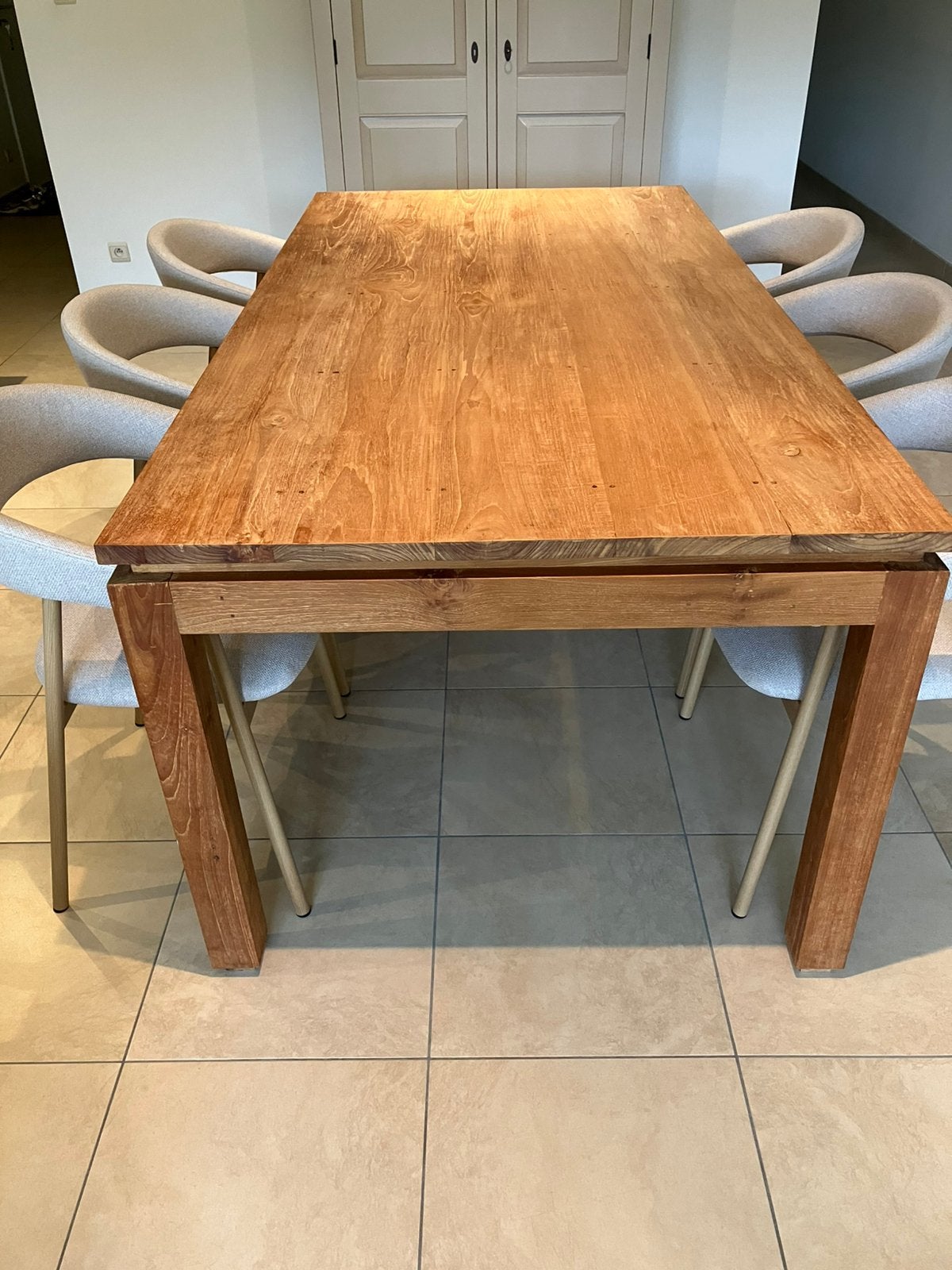 Tafel in teak, Ophalen, Zo goed als nieuw