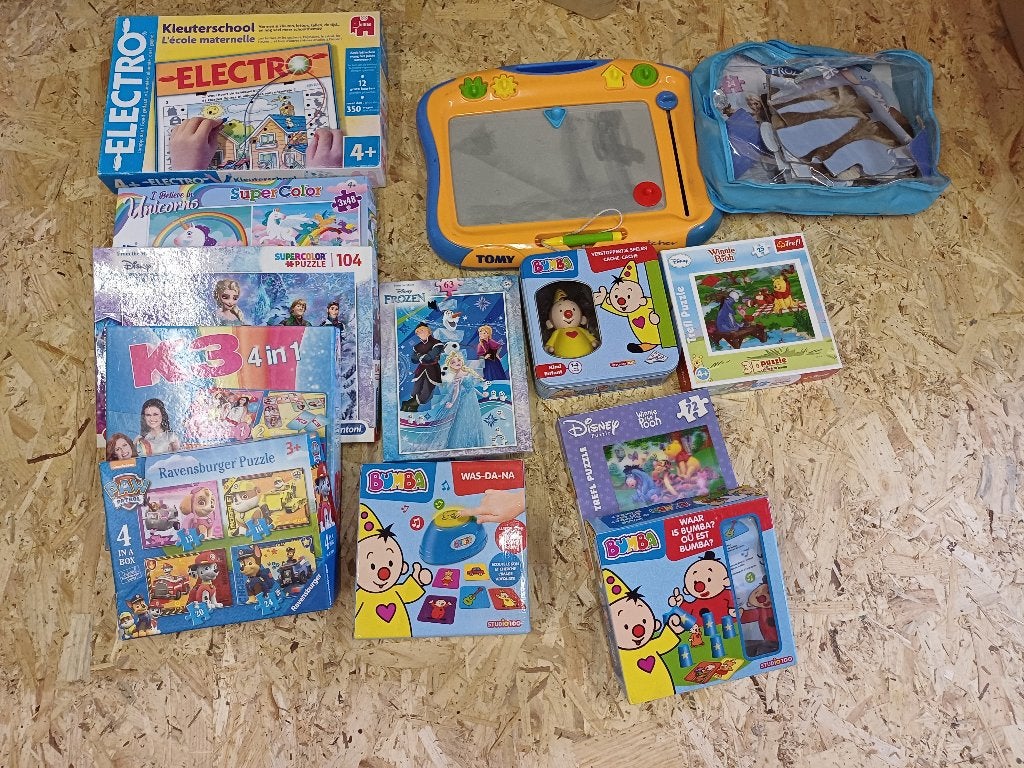 speelgoed & puzzels & knuffels & steps & popen & loopfiets, Kinderen en Baby's, Speelgoed | Houten speelgoed, Ophalen, Zo goed als nieuw