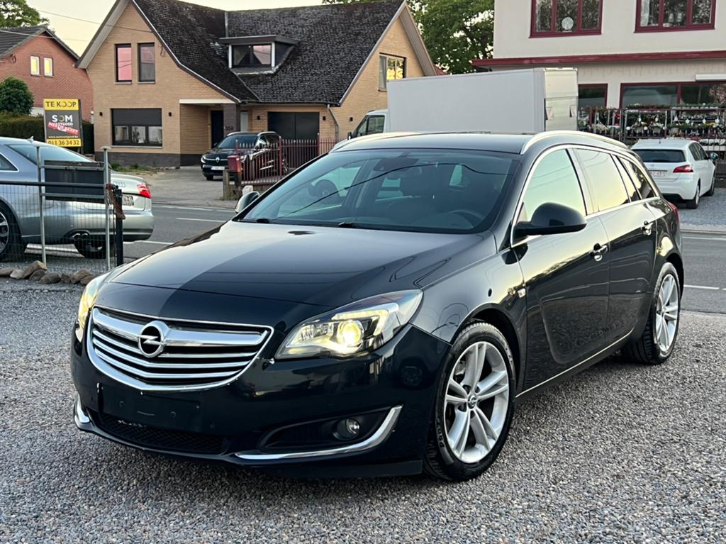 Opel Insignia Sports Tourer 2.0Cc 140CV 2014 beaucoup d'opti, Autos, Opel, Euro 5, Achat, Entreprise, Boîte manuelle