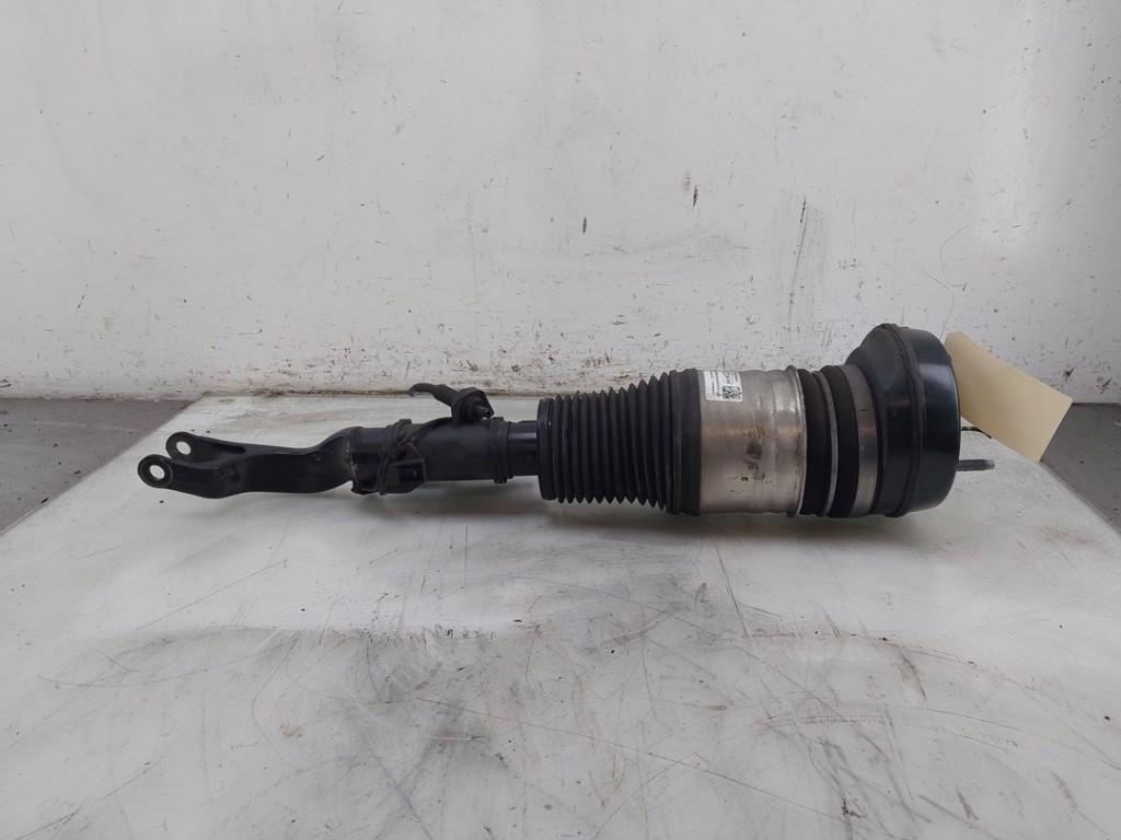 SCHOKBREKER RECHTS VOOR Chevrolet USA Malibu, Auto-onderdelen, Gebruikt, Chevrolet, Continental AG, Continental-Plaza 1
30175  Hannover, DE