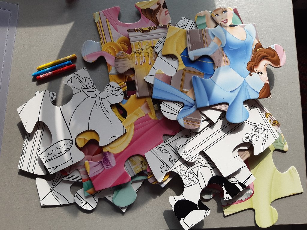 Puzzle 24 pièces - à colorier, Enlèvement, 10 à 50 pièces, Comme neuf, 2 à 4 ans