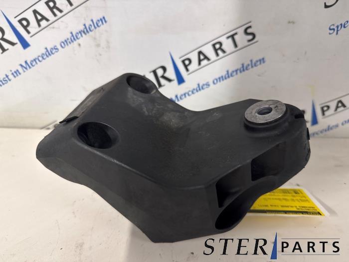 Support moteur d'un Mercedes E-Klasse, 3 mois de garantie, Utilisé, -, -