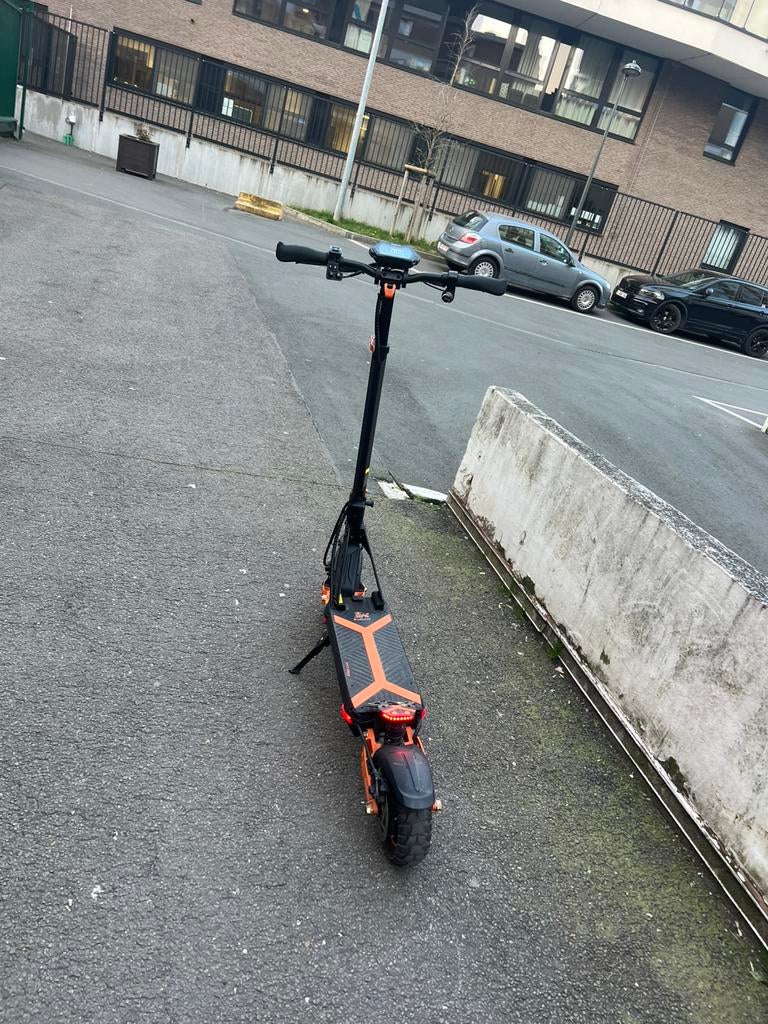 kukrin g2 max, Fietsen en Brommers, Steps, Ophalen of Verzenden, Zo goed als nieuw