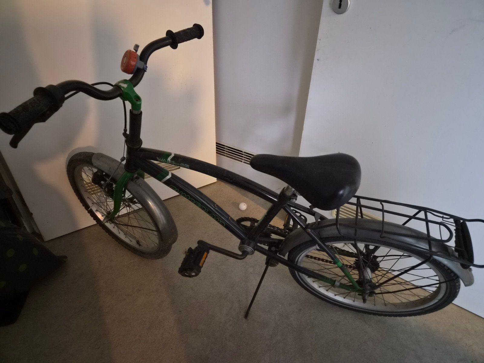 kinderfiets voor onderdelen, Ophalen