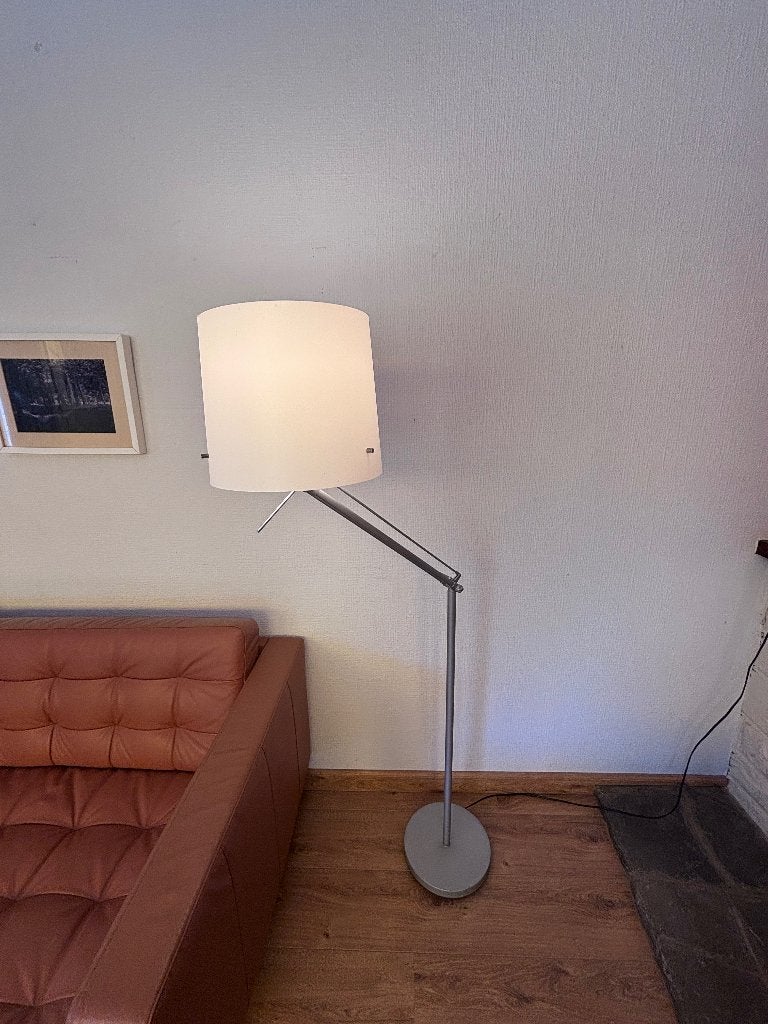 staande lamp ikea, verstelbare hoogte, Huis en Inrichting, Ophalen, 100 tot 150 cm, E27 (groot), Scandinavisch modern