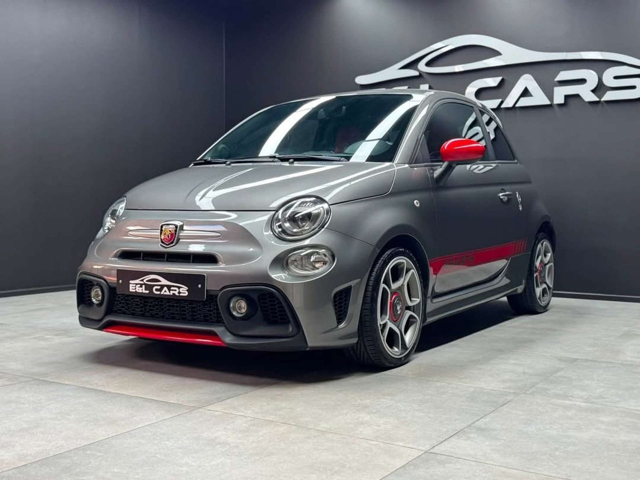 Fiat 500 Abarth 1.4i *12 mois de garantie* (bj 2020), Auto's, Fiat, Gebruikt, 4 cilinders, Leder, 1368 cc