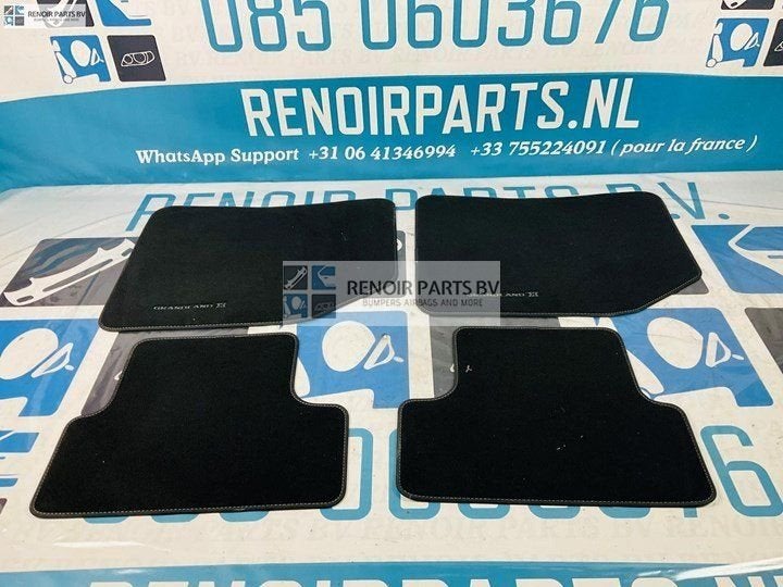 Vloermat Opel Grandland set Vloer mat 4-A1-117, Auto-onderdelen, Gebruikt, -, -, Ophalen of Verzenden
