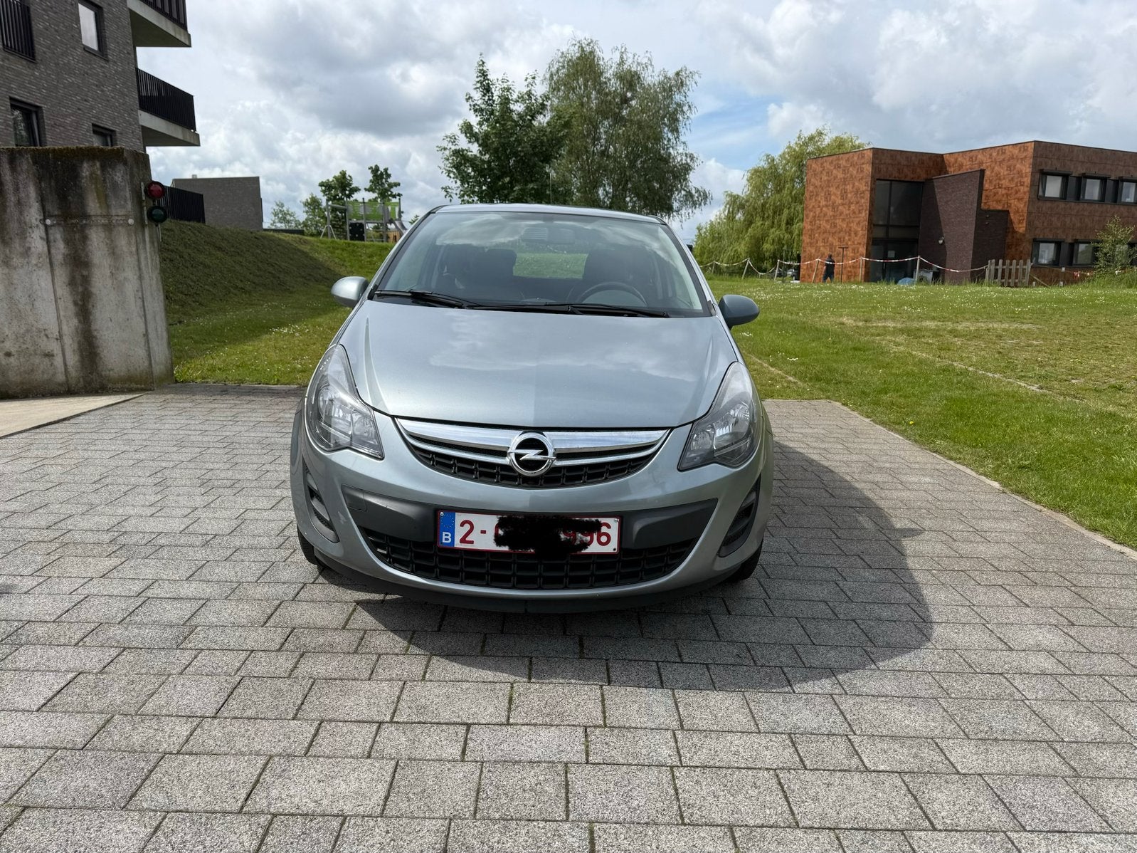 Opel corsa 1.2 benzine 88.000km 23/12/2014 clima, Auto's, Voorwielaandrijving, Euro 5, Zwart, 4 cilinders