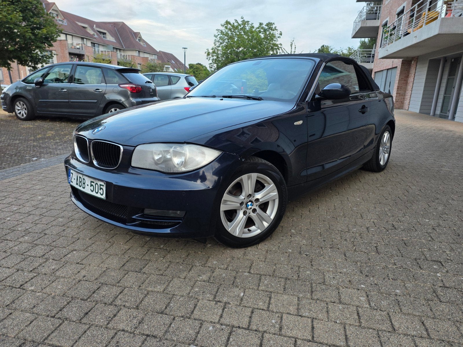 Bmw serie1 e88 cabriolet 118d 2010 vente marchand/export, Auto's, 100 kW, 1995 cc, 4 cilinders, Cabriolet