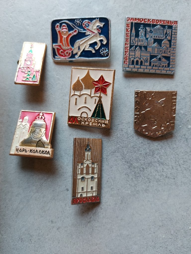 7 pinnen. Badges. Souvenirs Rusland. Wijnoogst, Verzenden