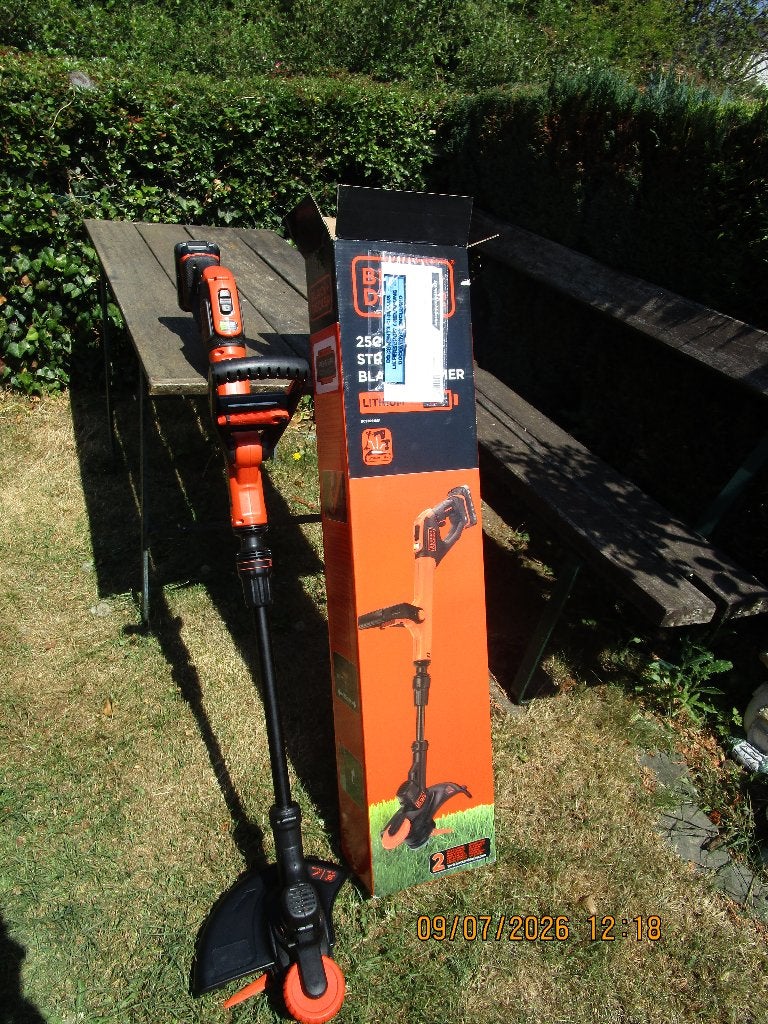 Vend, Enlèvement, Neuf, Batterie, Black & Decker