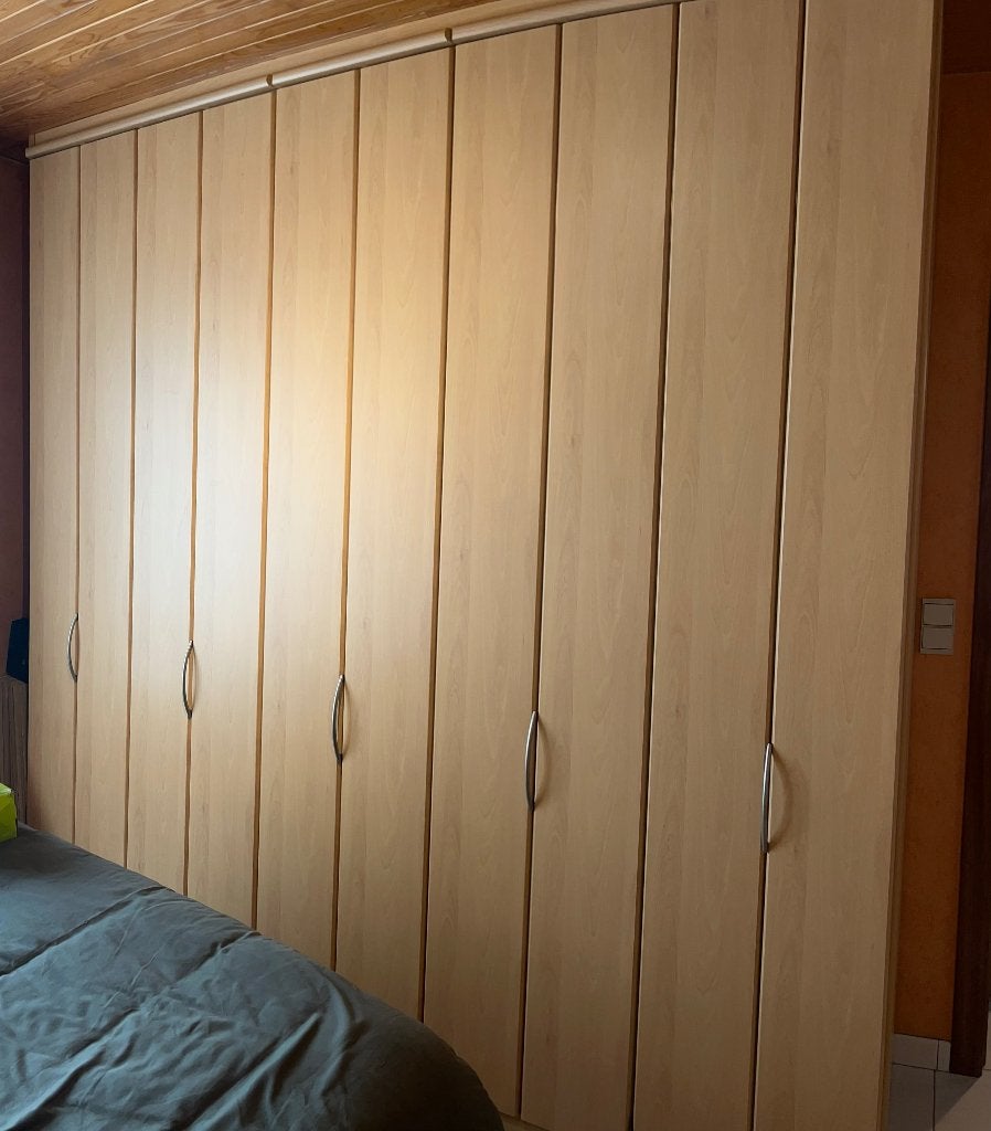 Armoire, 200 cm ou plus, Comme neuf, Enlèvement, 200 cm ou plus