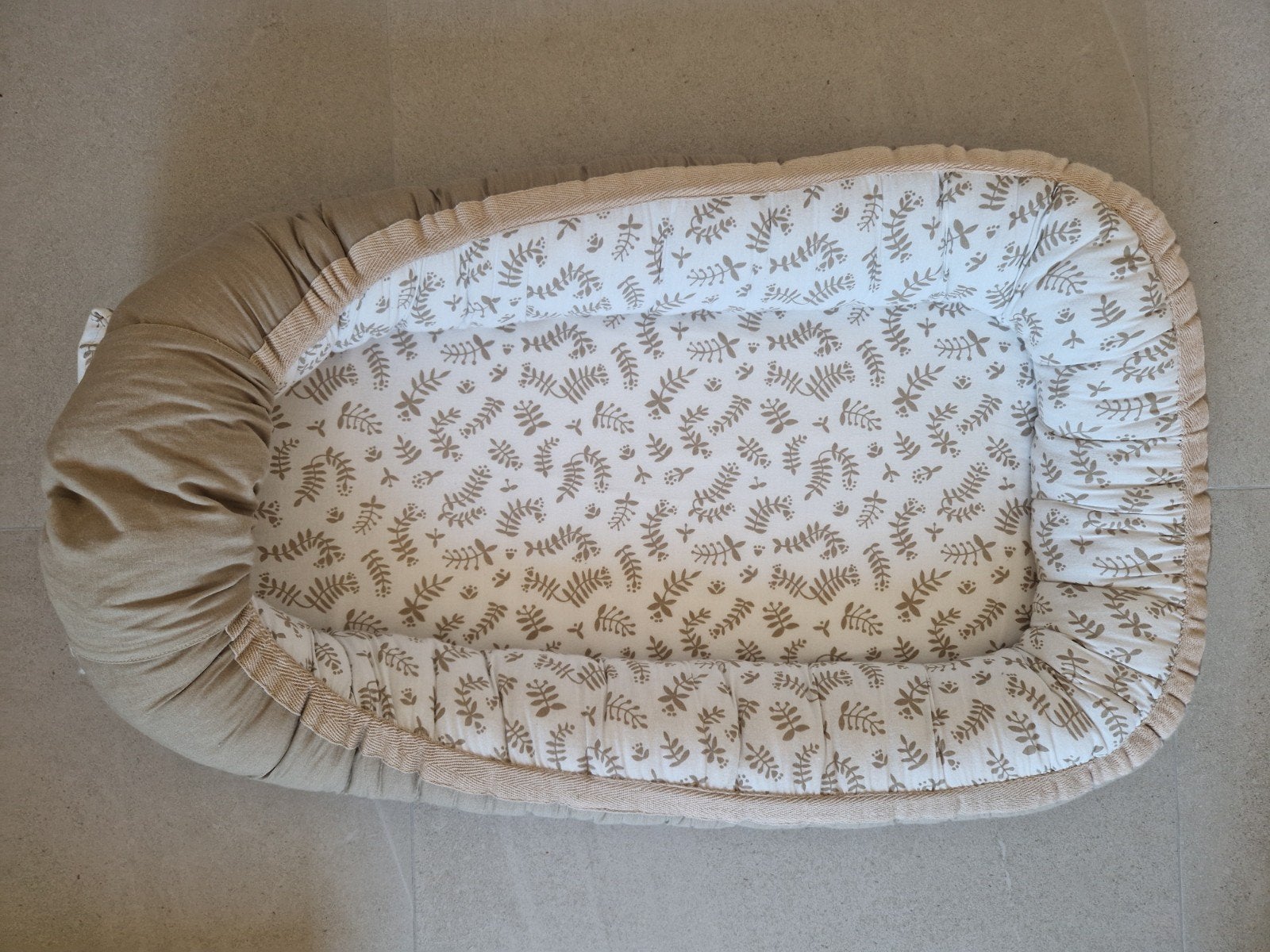 Babynestje Briljant Baby + Hoofdkussen, Huis en Inrichting, Woonaccessoires | Schalen en Manden, Ophalen