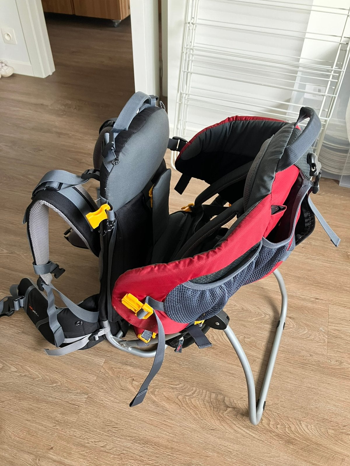 Porte bébé dorsal Deuter, Autres marques, Porte-bébé, Comme neuf, Enlèvement