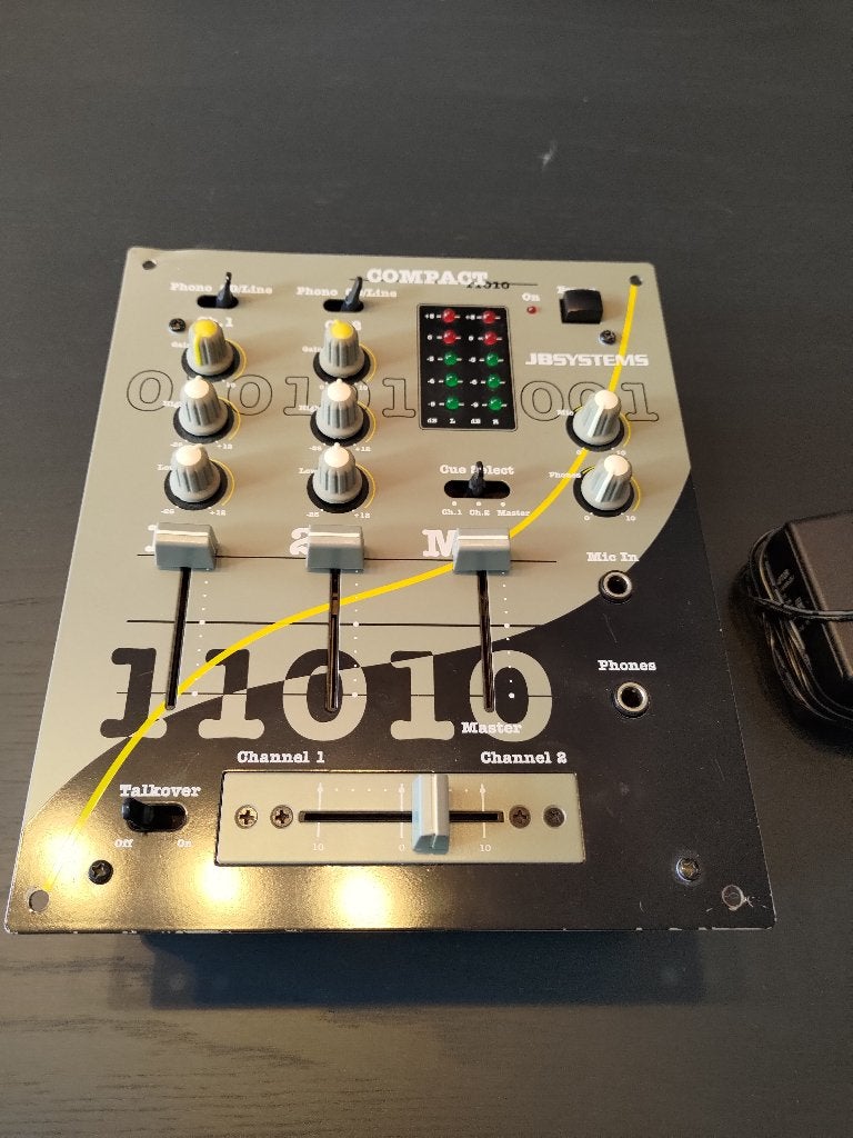 Table de mixage JB Systems 2 pistes compacte, Muziek en Instrumenten, Ophalen, Zo goed als nieuw, Minder dan 5 kanalen