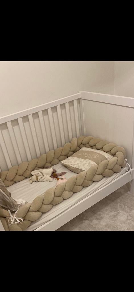Wit Ikea Babybed met matras, Kinderen en Baby's, Ophalen, Zo goed als nieuw, Matras