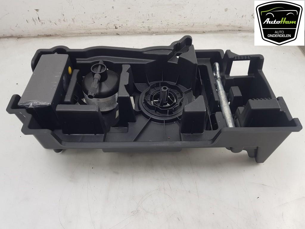 DIVERSEN 2008 (UD / UK / UR / US / UX) (|9831814080|), Gebruikt, Peugeot