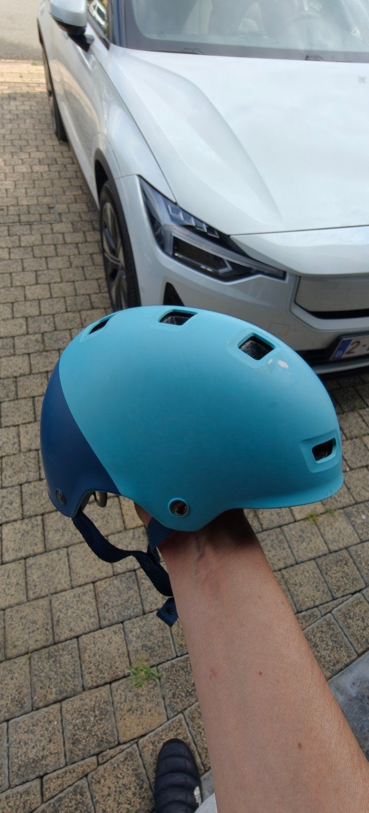 Gratis fietshelm kind, Fietsen en Brommers, Ophalen