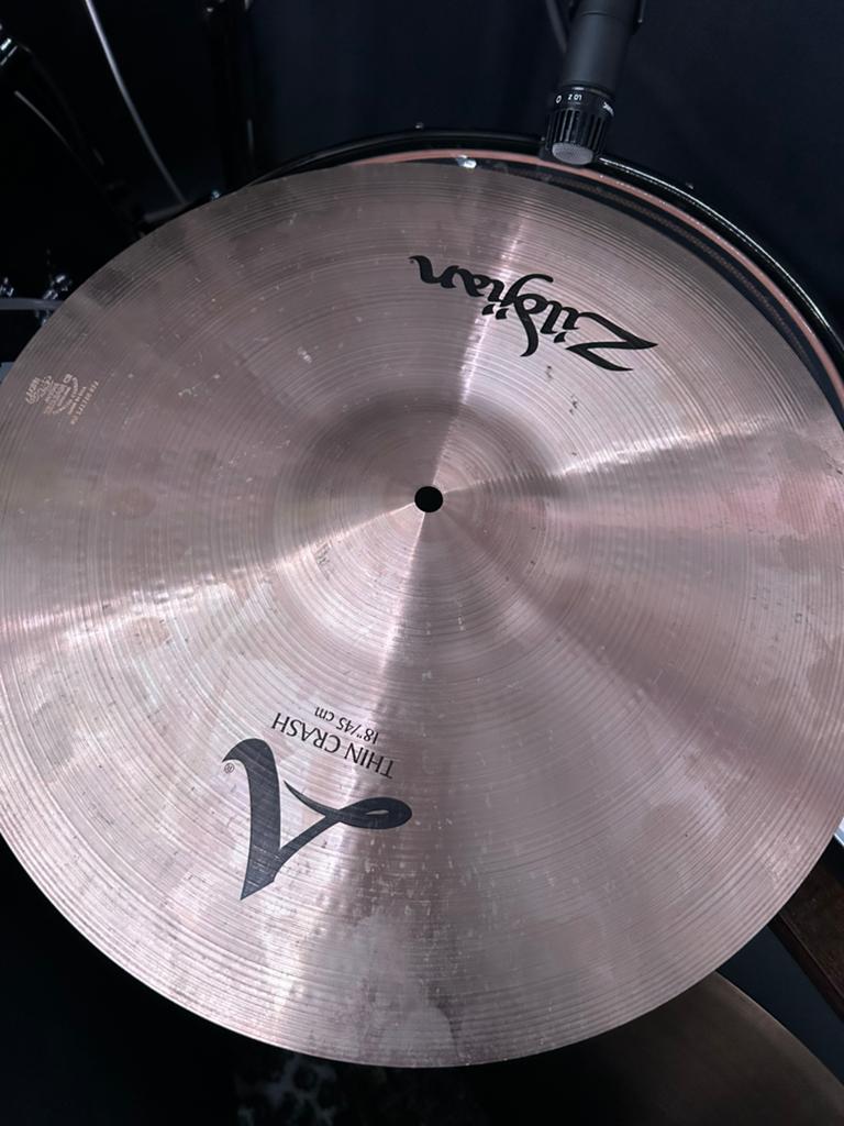 Zildjian a thin crash en zildjian armand crash, Enlèvement, Comme neuf
