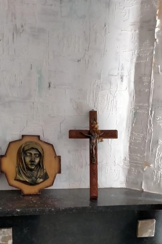 Des images religieuses., Enlèvement