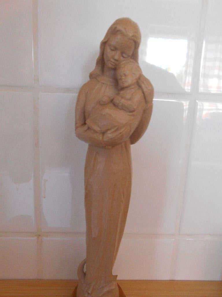 hout handgesneden mariabeeld met kindje, Houtsnijwerk, Ophalen of Verzenden, 20 - 50 cm, Hout