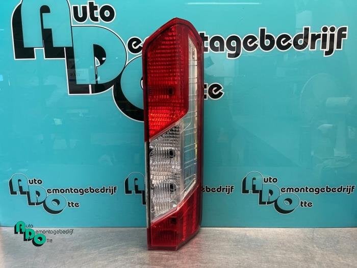 Feu arrière droit d'un Ford Transit (Transit 14-), -, 3 mois de garantie, -, -