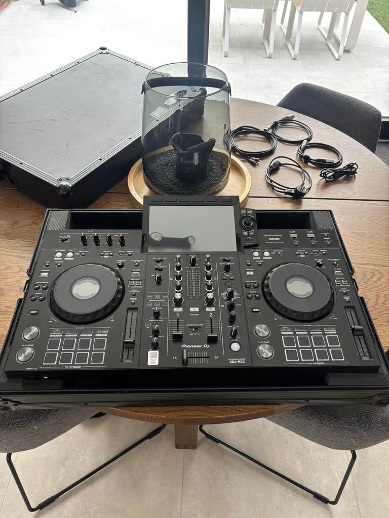 Pioneer XDJ-RX3 + Flightcase + Decksaver | Complete set, Enlèvement, Comme neuf, DJ-Set, Pioneer
