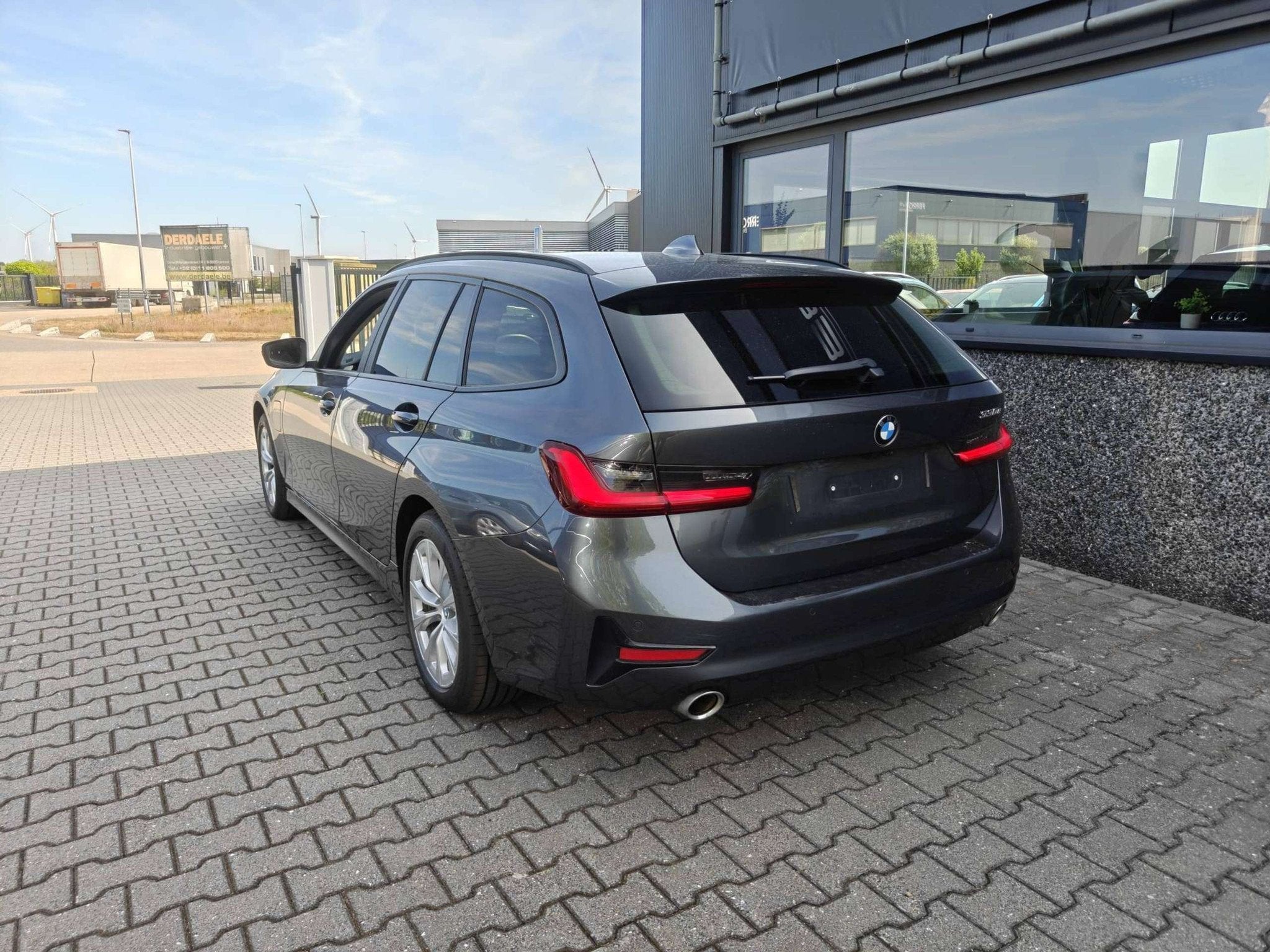 BMW 330 330eAS 292pk/LED/Leder/Pano/CAM/ZV/Apple/AdCruise, Auto's, BMW, Automaat, 1998 cc, Achterwielaandrijving, Sound system