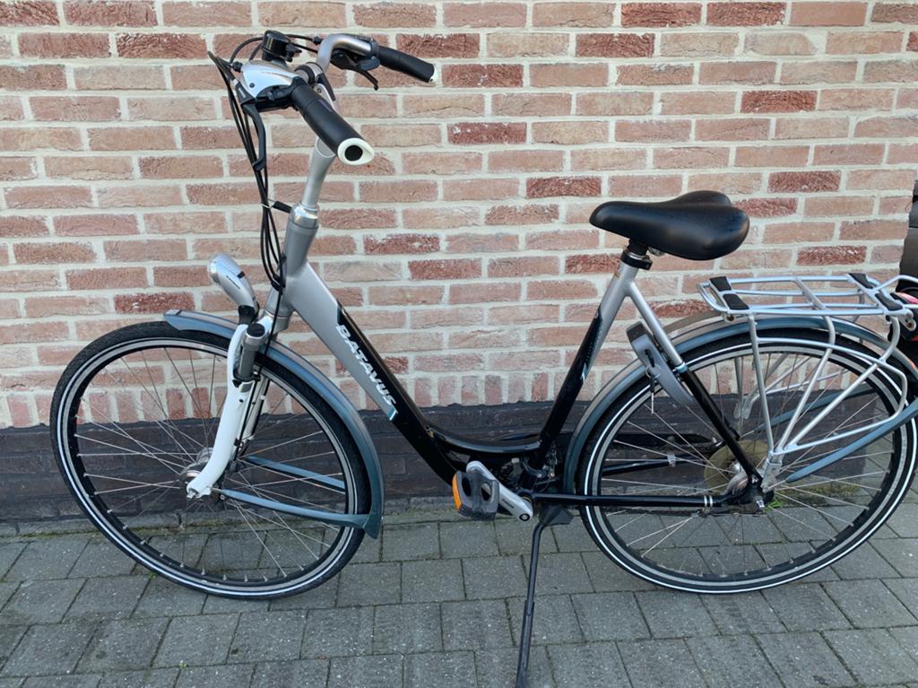 Damesfiets batavus, Ophalen, Zo goed als nieuw