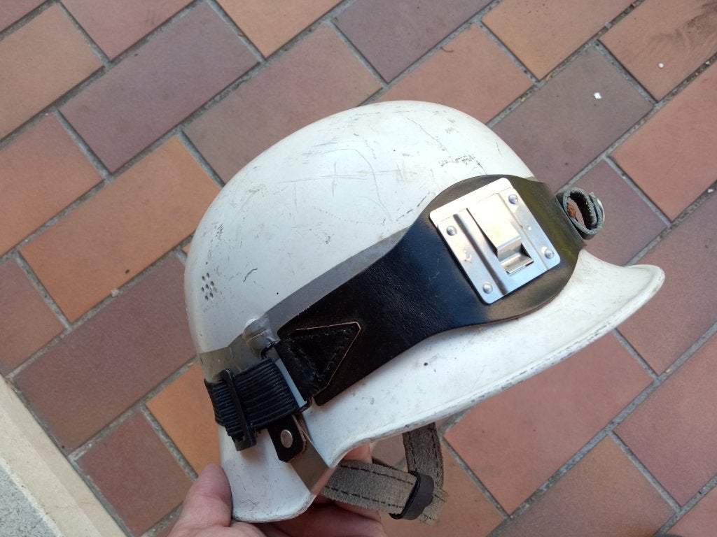 Militaria Duitse technische brandweerhelm, Verzamelen, Militaria | Algemeen, Verzenden, Overige soorten, Overige typen