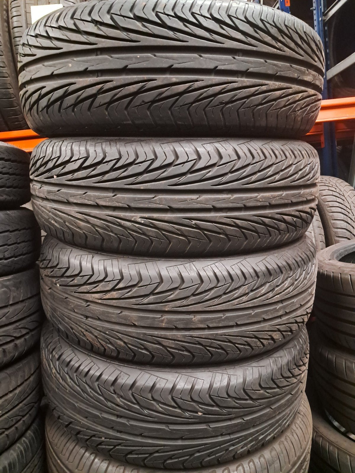 2056515 205/65/15 205/65r15 été Uniroyal, Enlèvement