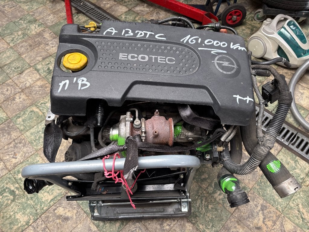 MOTEUR 1300 TURBO DIESEL OPEL MERIVA B, Auto-onderdelen, Motor en Toebehoren, Opel, Gebruikt, Ophalen