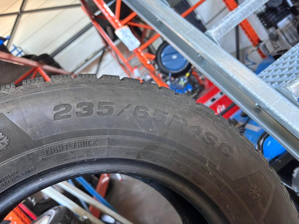 235/65 R16C 121/119R, Autos : Pièces & Accessoires, Autres pièces automobiles, Neuf, Enlèvement