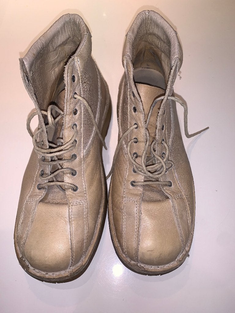 Chaussures hautes Brako blanc-beige, Neuf, Brako, Enlèvement ou Envoi, Chaussures à lacets
