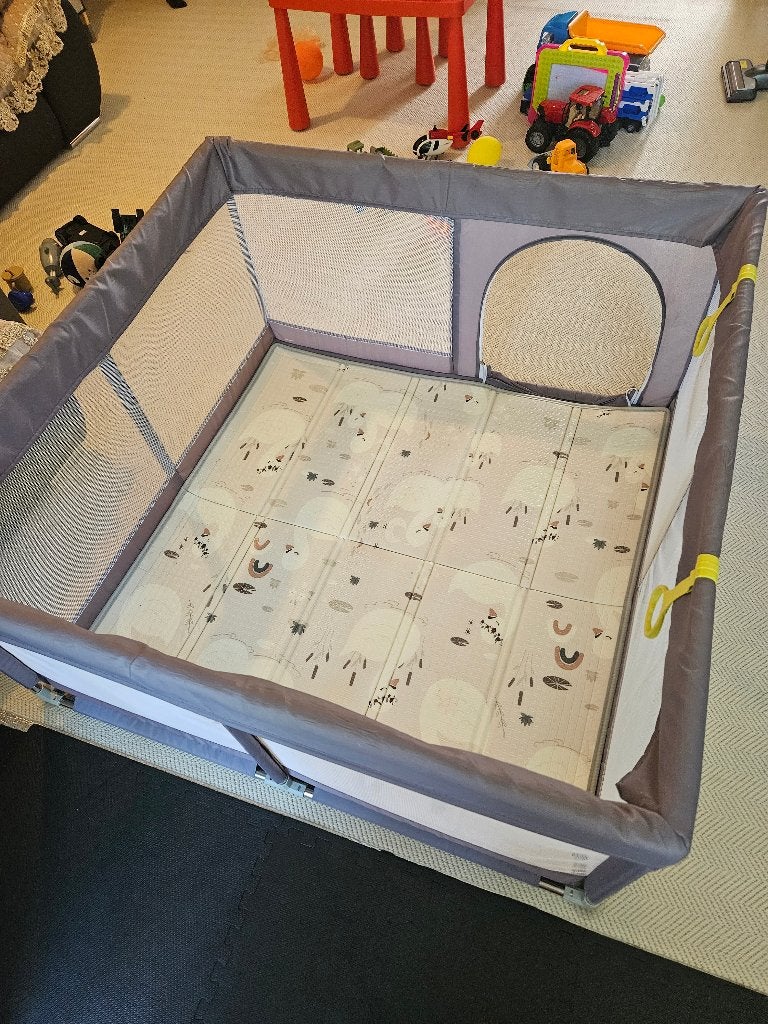 Babybox met speelmat, Kinderen en Baby's, Babyparken, Ophalen