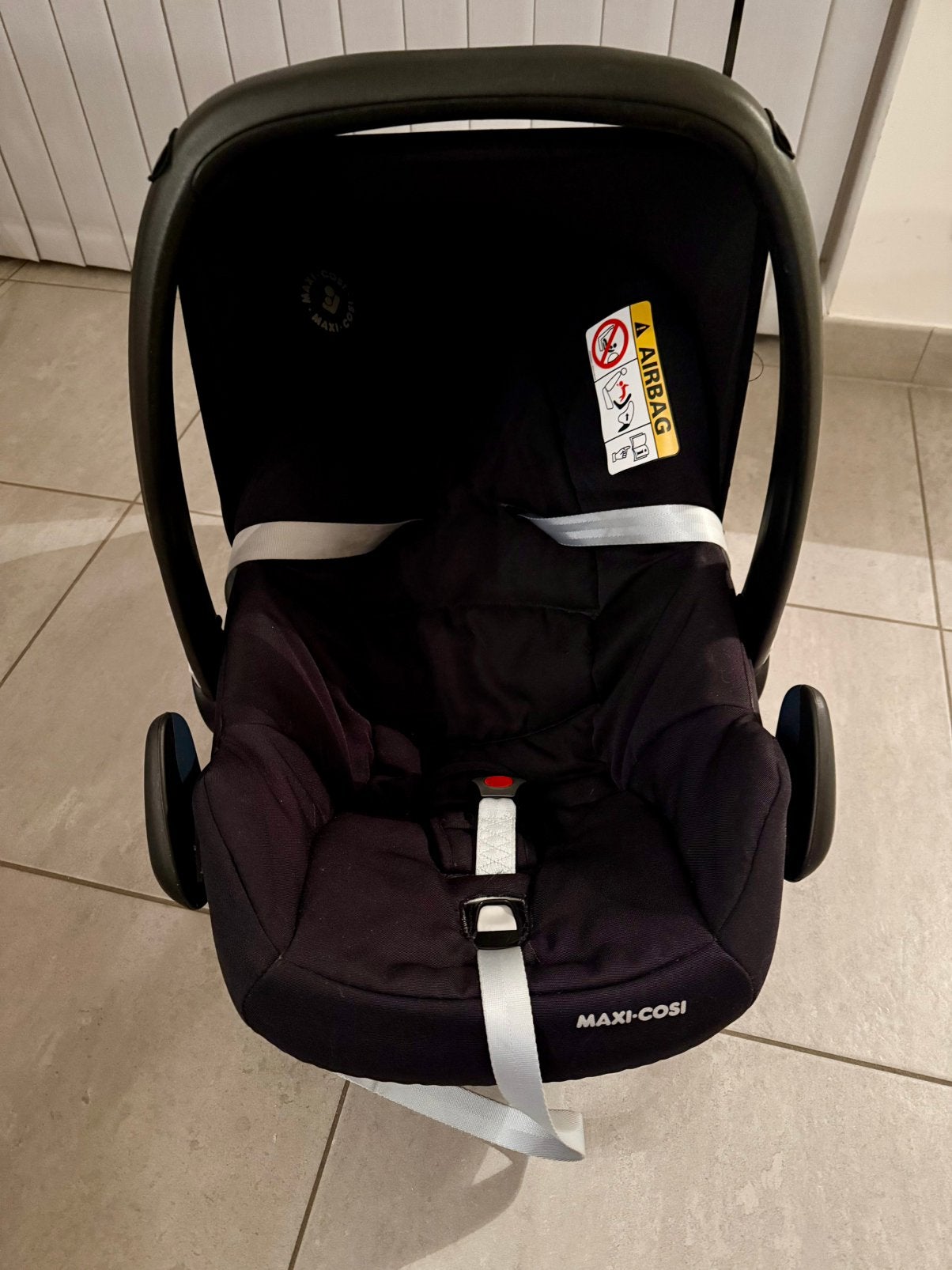 Maxi-Cosi Rock Essential noir, Ceinture de sécurité, Enlèvement, Utilisé, Maxi-Cosi