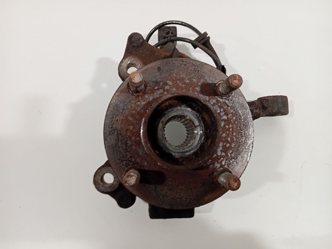 Wielnaaf links voor Ford B-Max, Onderdelen@venauto.nl, Van der Ven Autorecycling B.V., Gebruikt, Ettenseweg 76, 4706 PB Roosendaal, The Netherlands