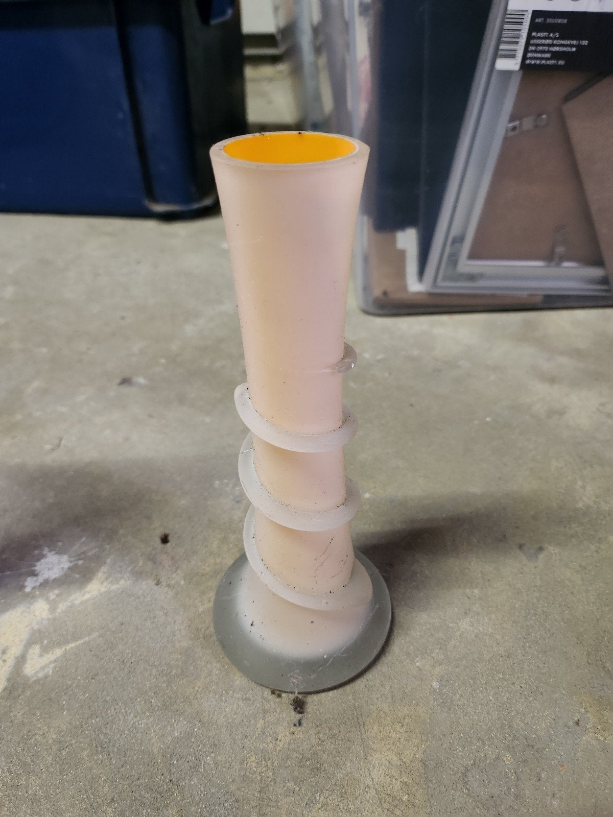 petit vase, Enlèvement ou Envoi