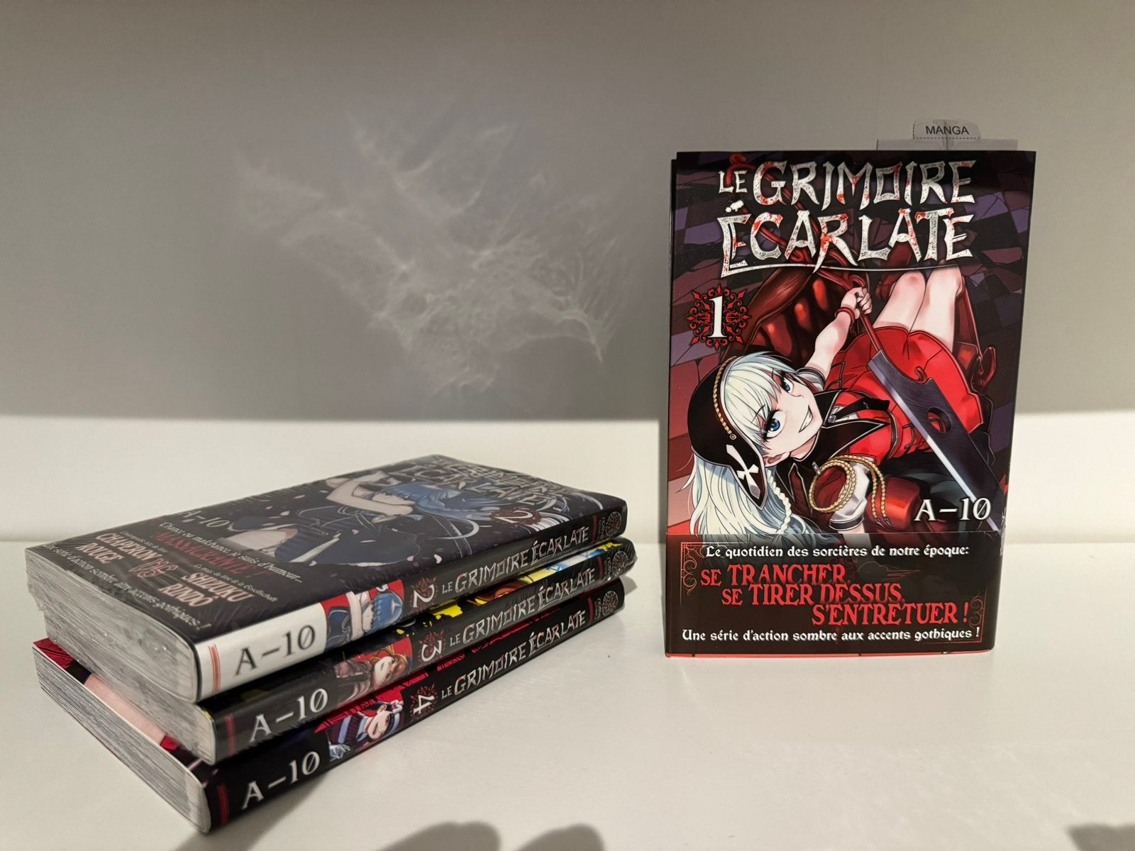 Manga - Le Grimoire Ecarlate - Tome 1 a 4, Enlèvement, Comme neuf