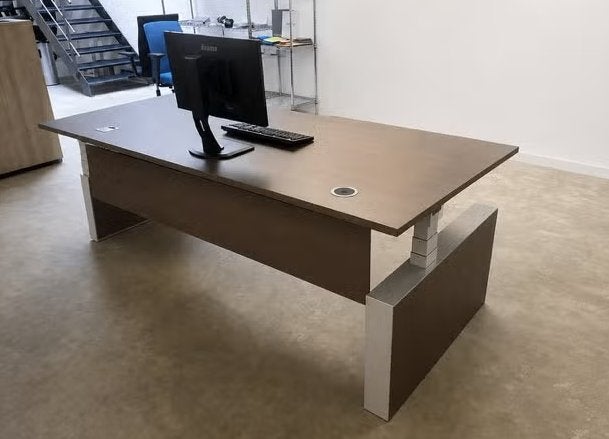 Bureautafel Palmberg Crew elektrisch 65-125cm, Ophalen, Gebruikt, Metaal, Kabelgoot