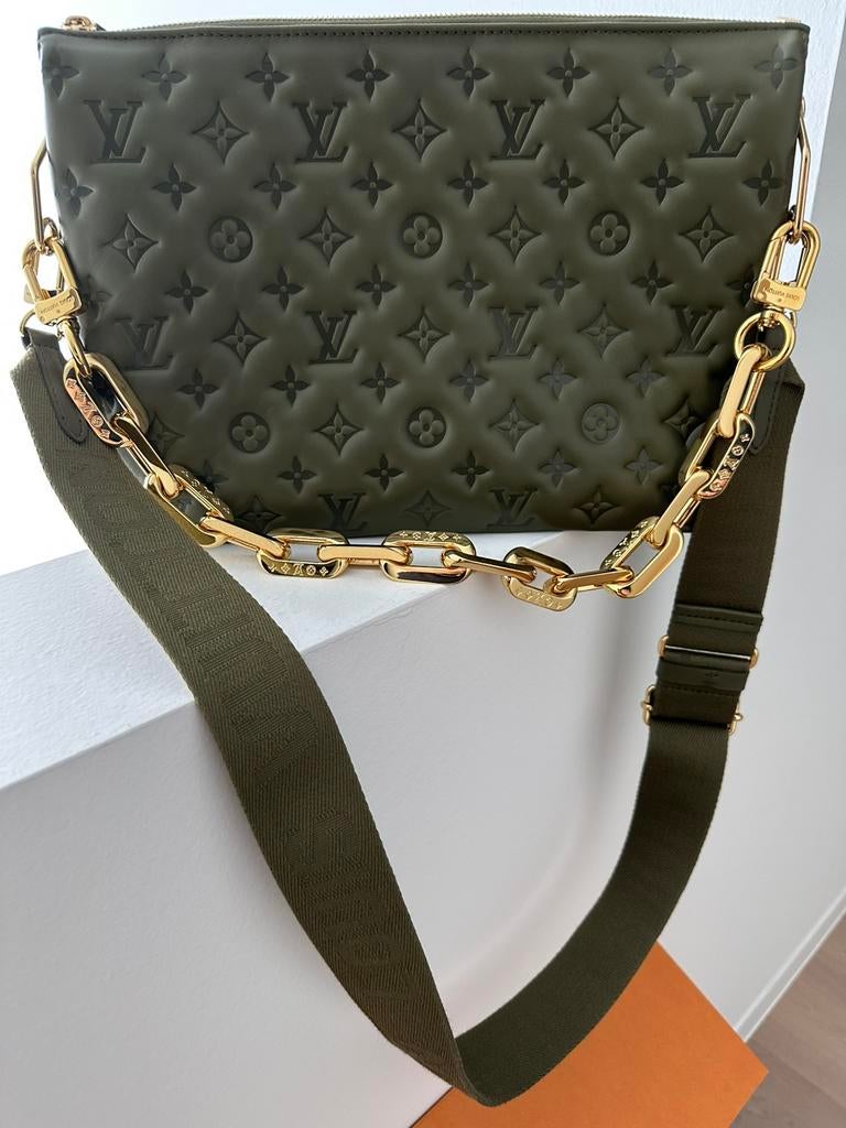 Louis Vuitton Coussin MM, Handtassen en Accessoires, Tassen | Damestassen, Ophalen of Verzenden, Zo goed als nieuw, Groen, Schoudertasje