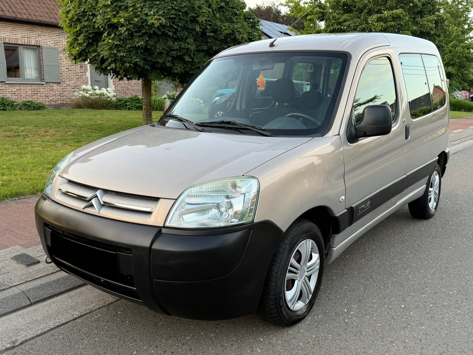 Citroen Berlingo 1.4 Benzine In Goede Staat 5 Zitpl Gekeurd, Autos, Achat, Boîte manuelle, Berlingo, Particulier