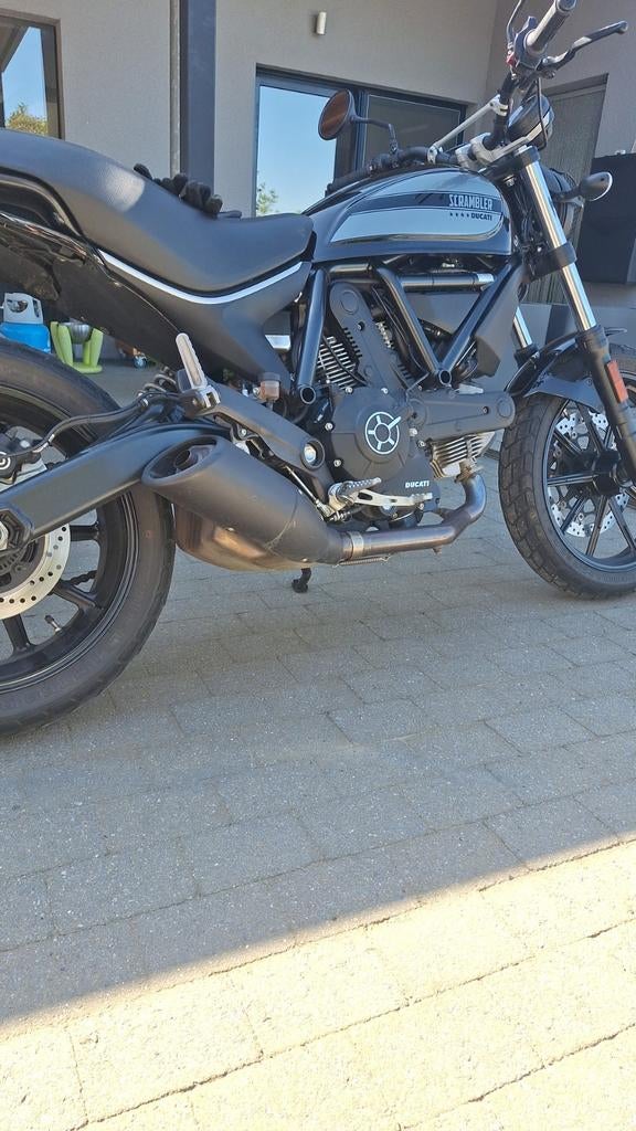 Ducati scrambler 400 sixty 2  2016, Motoren, 2 cilinders, Occasion, Particulier, 399 cc