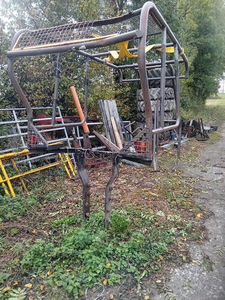 Arceau , carénage forestier pour tracteur, Ophalen, Gebruikt, Renault