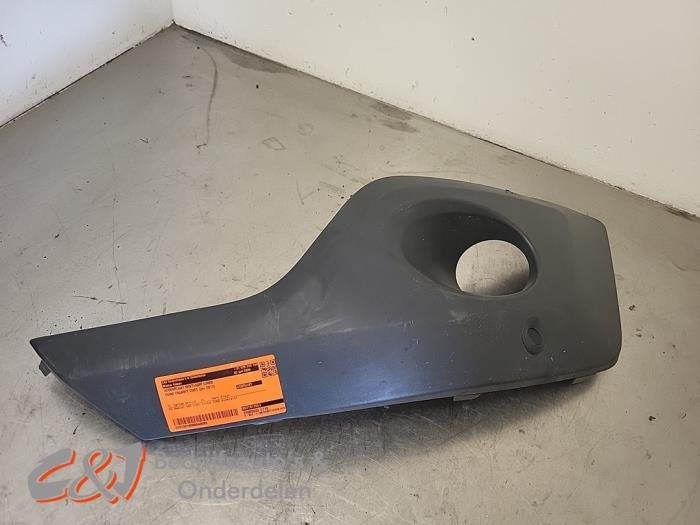 Plaque de protection feu antibrouillard gauche d'un Ford Tra, -, 3 mois de garantie, -, -