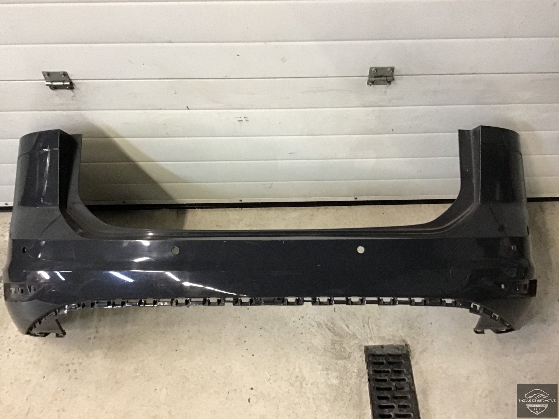 VW Touran 5T 5TA 2015+ Achterbumper Bumper 4xPDC Origineel!, Auto-onderdelen, Gebruikt, Volkswagen, Volkswagen AG, Vw@volkswagen.de