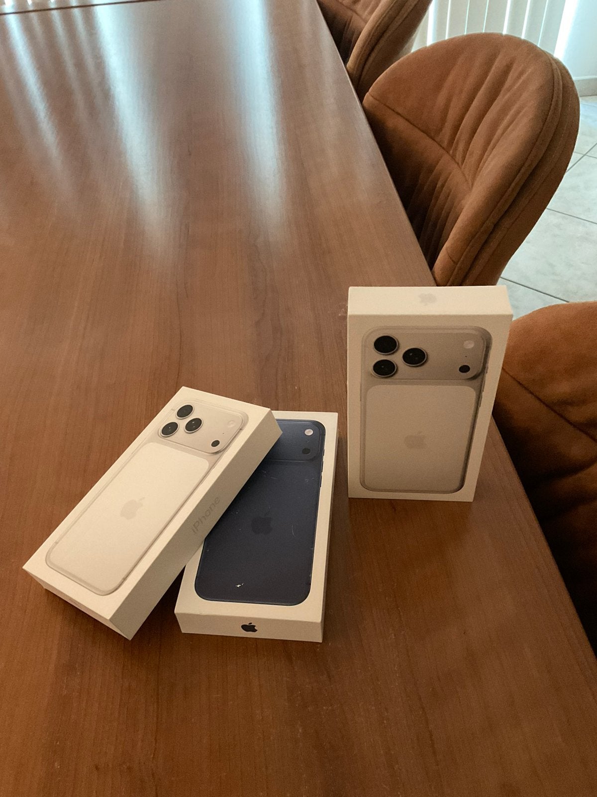 IPHONES 17/256 PRO MAX NIEUW FACTUUR GARANTIE, Telecommunicatie, Ophalen, Nieuw, Zilver