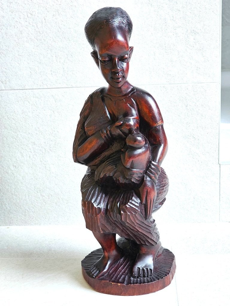 Belle statue africaine en bois sculpté, femme avec enfant, Bois, Enlèvement ou Envoi, Brun, Fait main