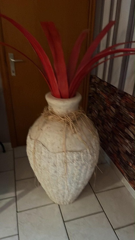 Vase pierre blanche/fossile, Enlèvement