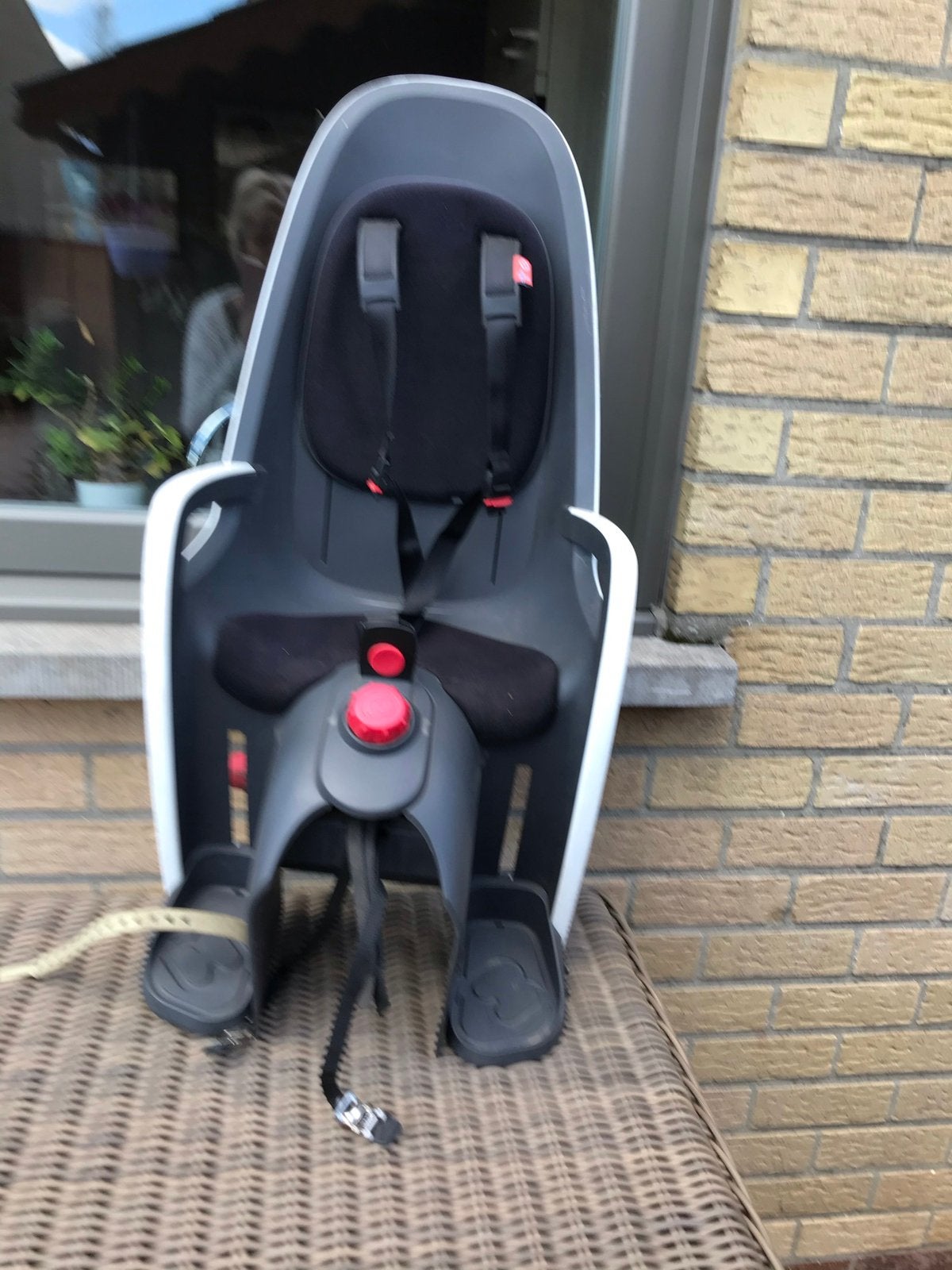 Fietsstoeltje 40€ zeer stevig, Fietsen en Brommers, Fietsaccessoires | Fietsstoeltjes, Ophalen, Zo goed als nieuw